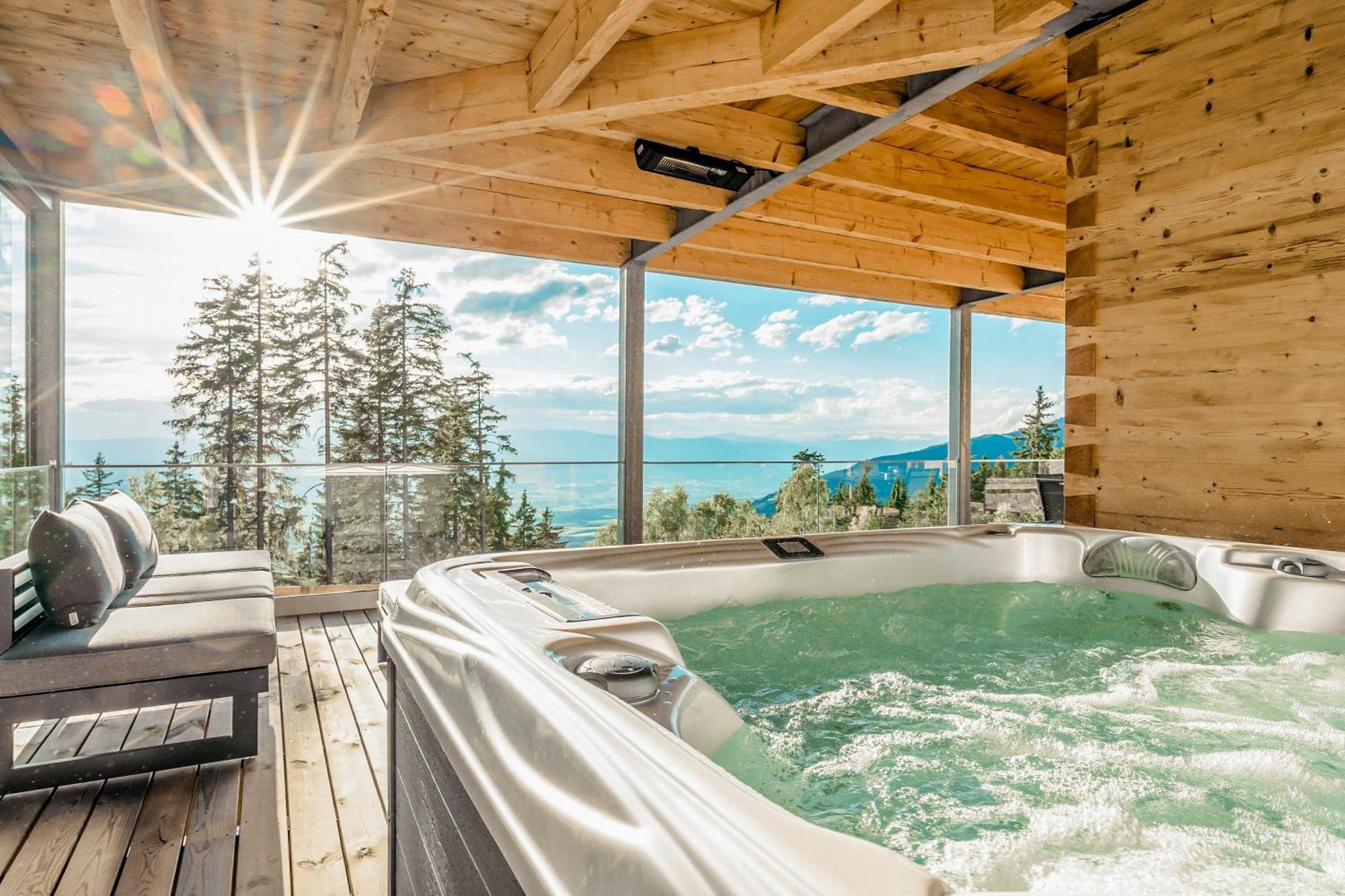 Brandlalm Chalets Gundisch Ruang foto