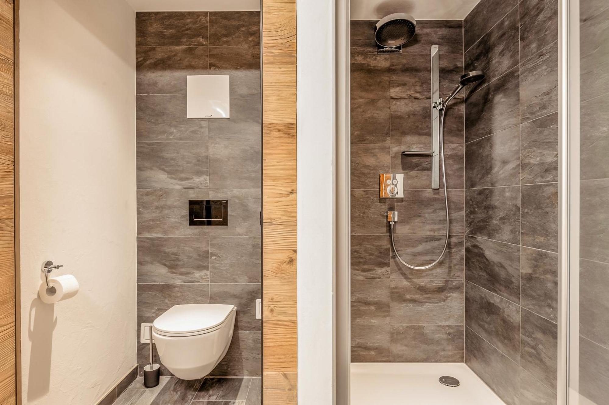 Brandlalm Chalets Gundisch Ruang foto